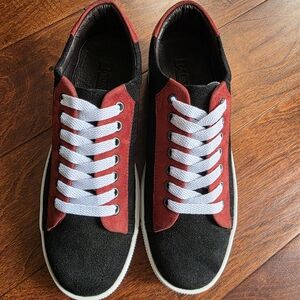 Stylish Black and Red women's Sneakers